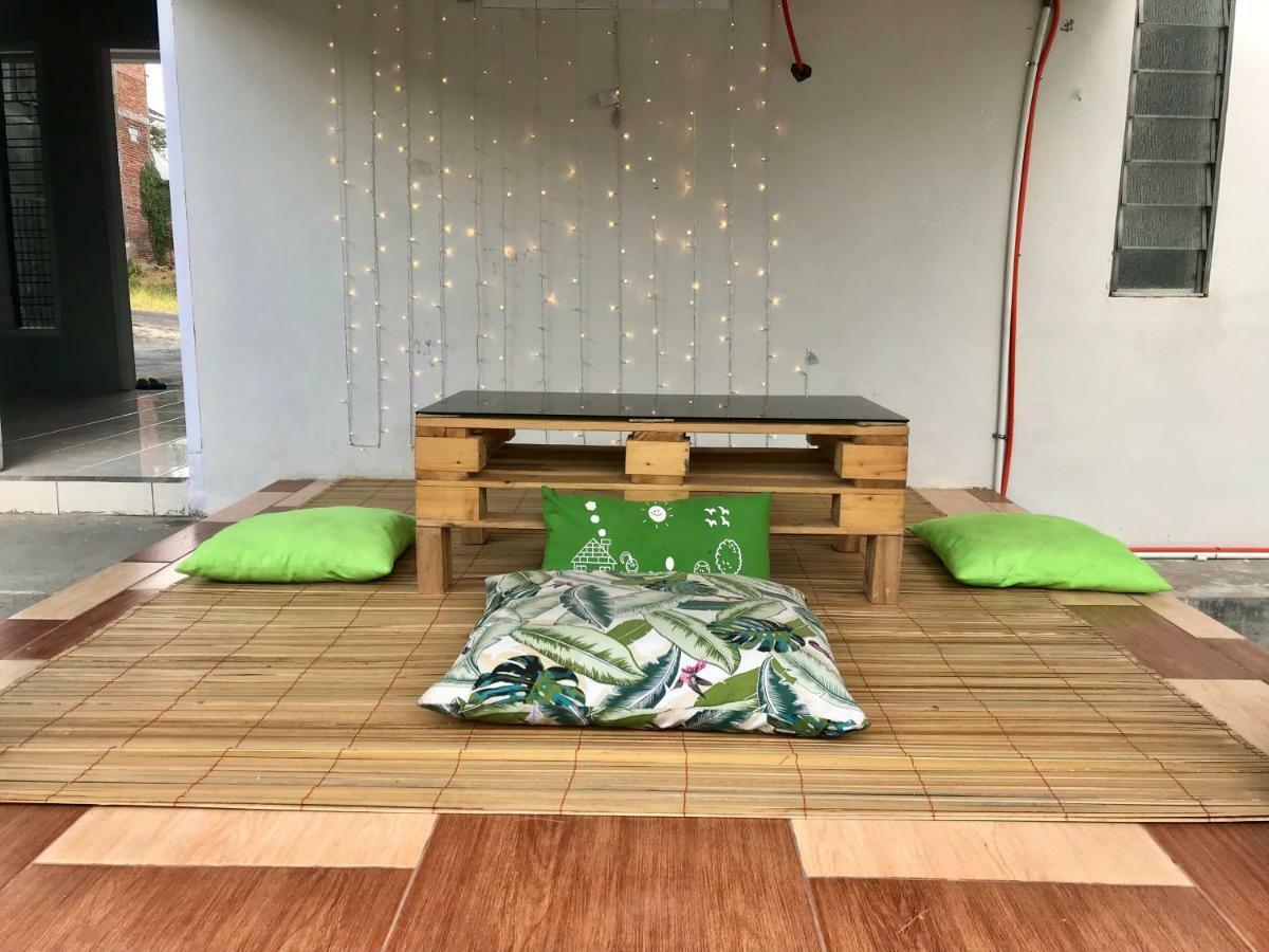 Villa Batu Keluarga Nn Kültér fotó
